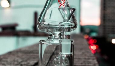 GRAV Helix Flare Water Pipe w/ Fixed Downstem